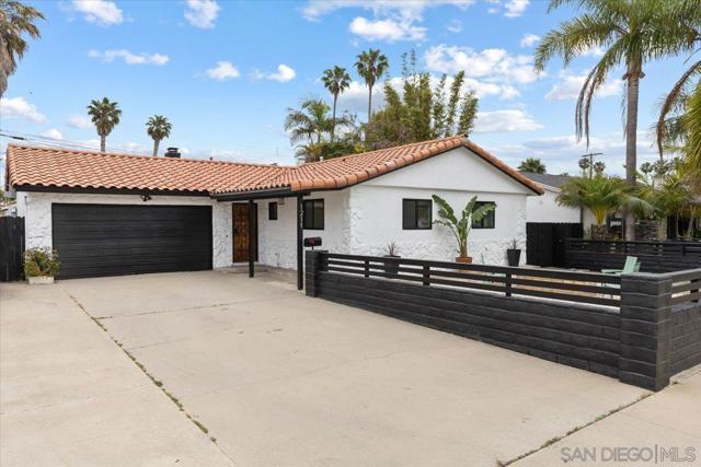 1211 California St, Imperial Beach CA: https://media.crmls.org/mediaz/711ed123-ca01-4898-8b0b-8a3f9b39e620.jpg