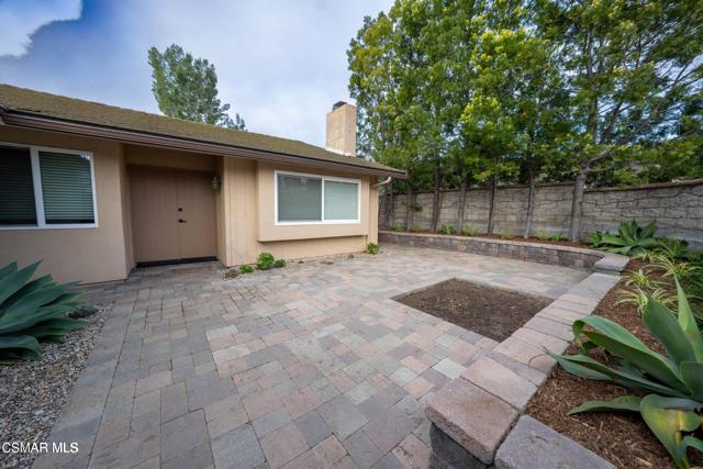30896 Janlor Drive, Westlake Village CA: https://media.crmls.org/mediaz/71206a42-ccac-4026-82dc-a52f152a3235.jpg