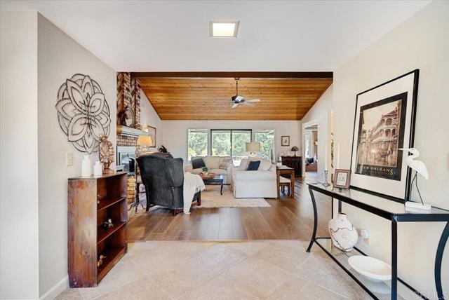 Detail Gallery Image 12 of 42 For 15937 Litten Way, Ramona,  CA 92065 - 3 Beds | 2 Baths