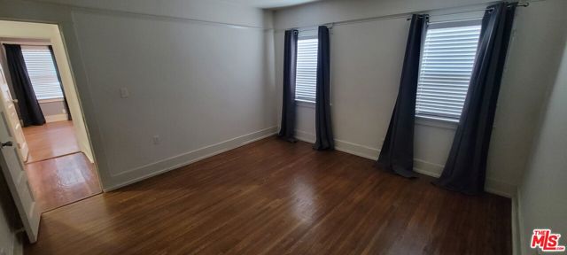 1493 W 47th Street, Los Angeles CA: https://media.crmls.org/mediaz/71221d66-2c9e-440a-8332-6a2a5492f841.jpg