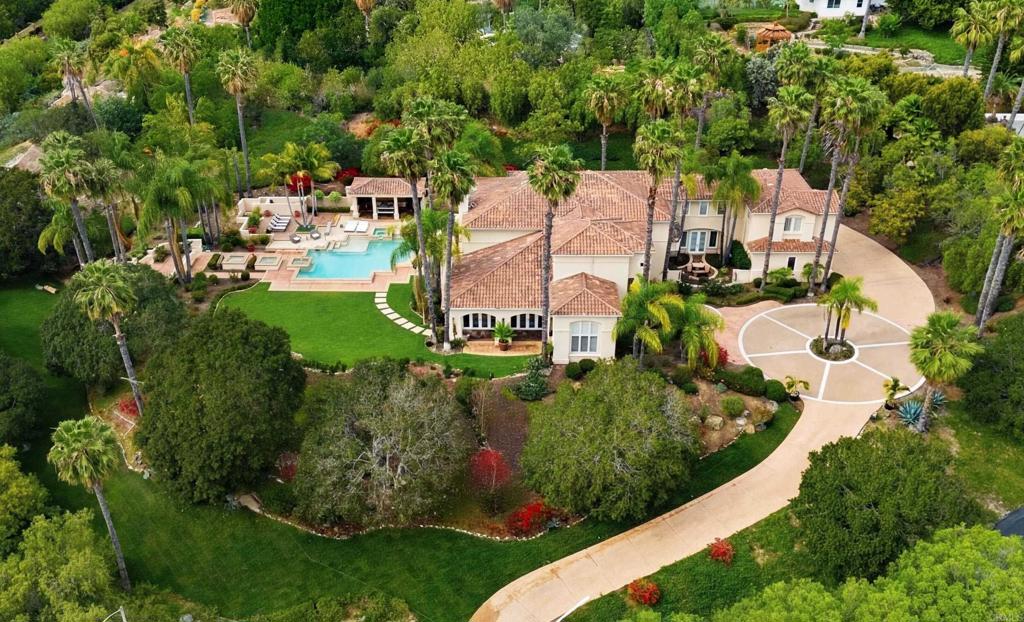 7345 Vista Rancho Ct