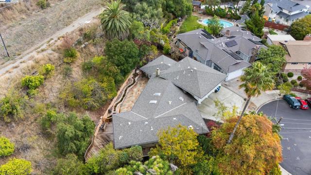 699 Fiesta Place, Hayward CA: https://media.crmls.org/mediaz/712382d2-5745-4a7f-975b-3c763d84e49c.jpg