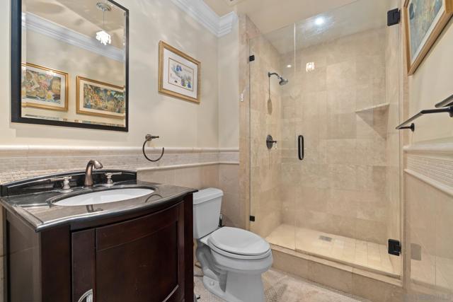 2500 6th Ave, San Diego CA: https://media.crmls.org/mediaz/712382fb-bd16-4b4d-8057-707ca50d567e.jpg