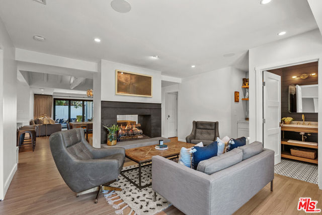 12844 Halkirk Street photo 5