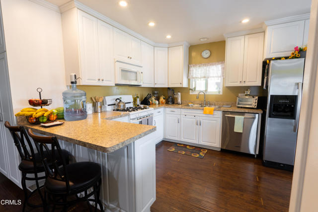 Detail Gallery Image 4 of 15 For 2560 Apple Ln #188,  Oxnard,  CA 93036 - 2 Beds | 2 Baths