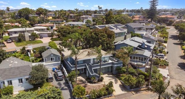 1647 Haydn Drive, Cardiff by the Sea CA: https://media.crmls.org/mediaz/7126c69c-2127-4cc1-a783-12c48a47f9c3.jpg