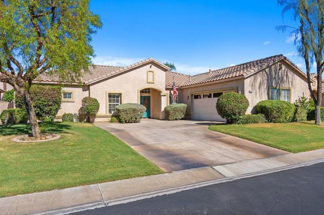 80222 Spanish Bay Drive, Indio CA: https://media.crmls.org/mediaz/712709da-348a-40f6-9f46-f3399573c1ac.jpg