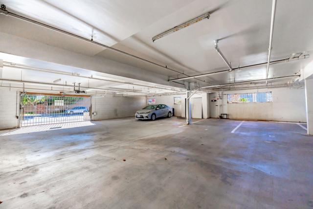 Image 23 of 28 For 1202 Donax 8