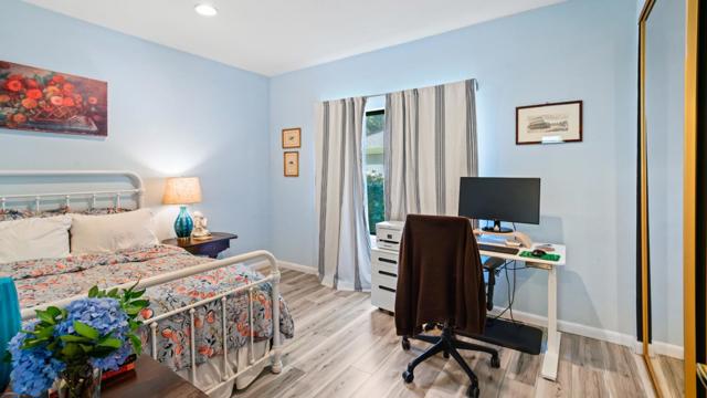 2600 Oak Road, Walnut Creek CA: https://media.crmls.org/mediaz/71279d44-a33e-442b-a4fd-bebefea03beb.jpg
