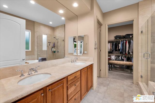 Image 23 of 43 For 40504 Corte Placitas