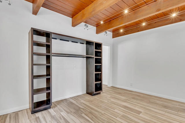 53200 Forest Lake Drive, Idyllwild CA: https://media.crmls.org/mediaz/71282998-0981-46d7-bc8b-2669464255ff.jpg