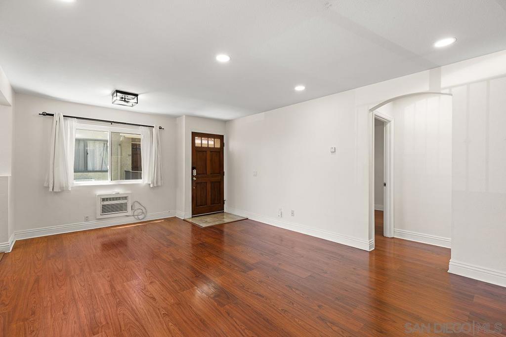 10158 Camino Ruiz - photo 3