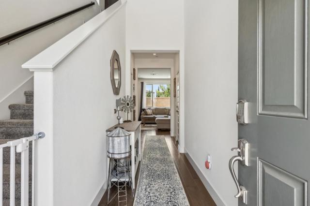 8906 Upbeat Way, Elk Grove CA: https://media.crmls.org/mediaz/7128f50f-322d-42dd-a1f2-c8842fb8d902.jpg