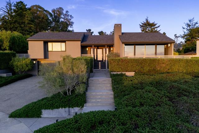 3493 Greenfield Place, Carmel CA: https://media.crmls.org/mediaz/712961d1-84d7-40ab-8ffb-3a9c73bcca48.jpg