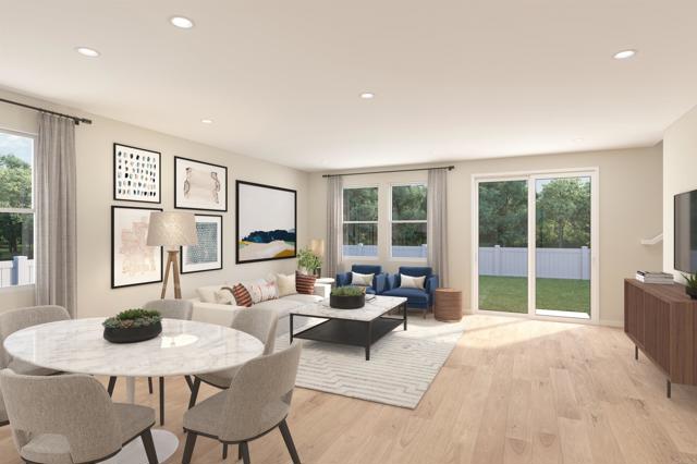 Detail Gallery Image 2 of 10 For 703 Kingbird Loop, Oceanside,  CA 92058 - 3 Beds | 2/1 Baths