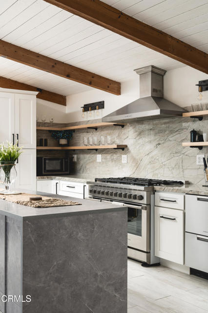 Detail Gallery Image 12 of 30 For 3086 Grove St, Ventura,  CA 93003 - 3 Beds | 3 Baths