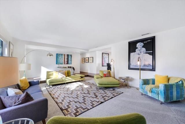 Image 7 of 33 For 400 Via Escuela