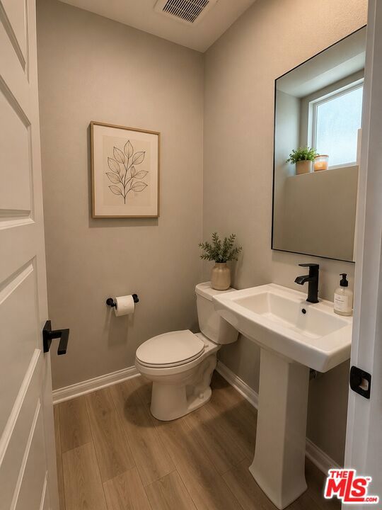 https://media.crmls.org/mediaz/712bd7a5-3b3c-420d-a2cf-c8845449645f.jpg?preset=X-Large