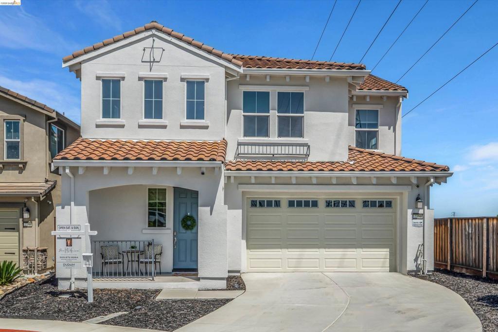 2754 Lily Ct