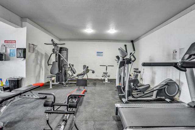 332 Philip Drive, Daly City CA: https://media.crmls.org/mediaz/712c5e6b-4715-40a8-8848-9ba9d0ba2a73.jpg