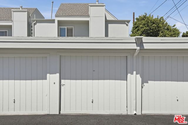 2520 Arizona Avenue, 8 photo 30