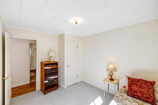 642 Cypress Street, Monterey CA: https://media.crmls.org/mediaz/712df1bb-7ee6-44fd-ba09-ab3bdcb89a91.jpg