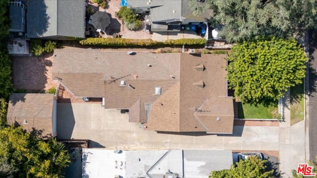4210 Alcove Avenue, Studio City CA: https://media.crmls.org/mediaz/712e4cc6-c3e9-414c-8061-267050d4d6a4.jpg