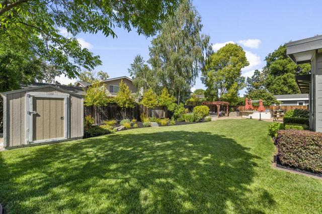 599 Dawn Drive, Sunnyvale CA: https://media.crmls.org/mediaz/712eef93-0f79-4b85-8a78-7d1cceb30f61.jpg