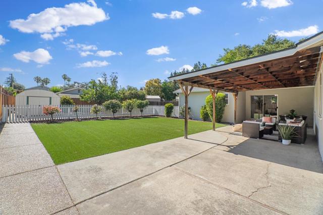 955 Norin Court, Campbell CA: https://media.crmls.org/mediaz/712f2519-7638-4605-8cbe-5ad33f2de607.jpg