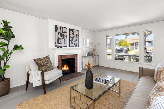 753 Cypress Avenue, San Bruno CA: https://media.crmls.org/mediaz/712fcc12-b6fd-4689-92b8-b3ac15760c79.jpg