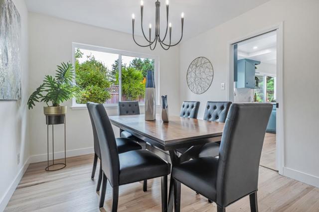 239 Segre Place, Santa Cruz CA: https://media.crmls.org/mediaz/71317d9c-c571-4700-81b8-6a59c05a434a.jpg