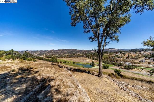 Image 5 of 17 For 3824 Skyfarm Dr