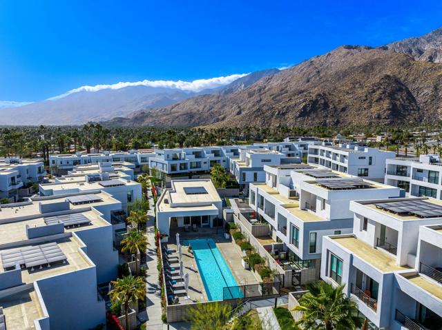 928 Galaxy Drive, Palm Springs CA: https://media.crmls.org/mediaz/7131f7fc-e28f-4e39-bb6b-30a105f79cad.jpg
