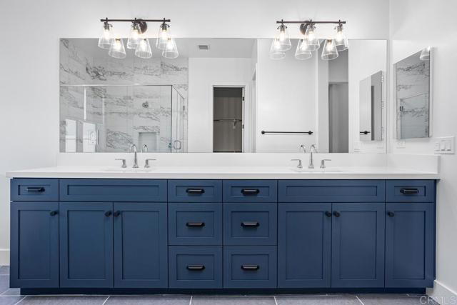 1203 Stonemark Place, Vista CA: https://media.crmls.org/mediaz/71325887-6193-417a-a914-1d21db8216da.jpg