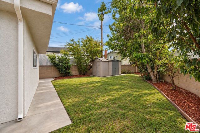 2128 Adona Drive photo 32