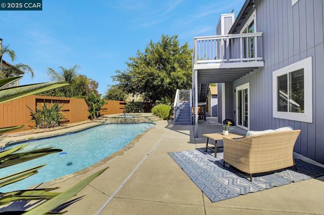 3899 Creekside Way, Oakley CA: https://media.crmls.org/mediaz/7134188f-97a0-4fdc-9493-e92c521e64d0.jpg