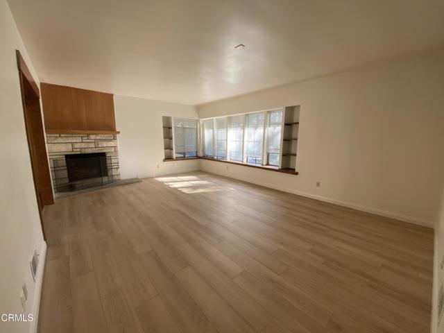 10315 Mcbroom Street, Sunland CA: https://media.crmls.org/mediaz/71343abc-486a-43b3-b51d-56580be09020.jpg