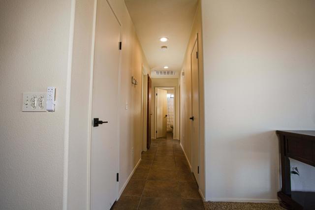 Hallway fnl-min