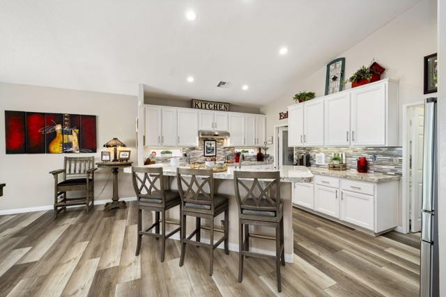 Image 12 of 78 For 45829 Meadow Lake Drive