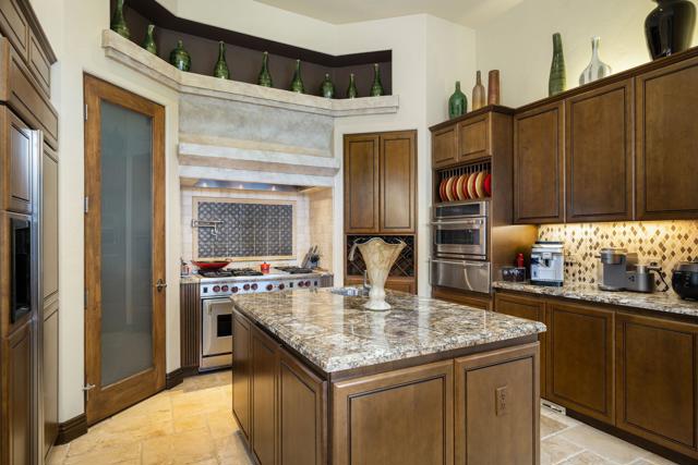 75836 Via Cortona, Indian Wells CA: https://media.crmls.org/mediaz/7139db1b-259d-43a3-8fba-a341c22029e5.jpg