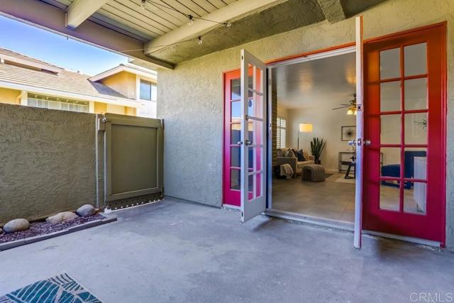 Detail Gallery Image 5 of 36 For 17489 Ashburton Rd, San Diego,  CA 92128 - 3 Beds | 2/1 Baths