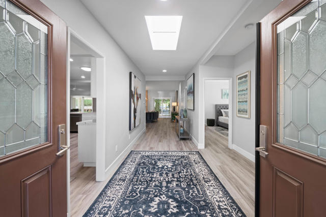 39060 Kilimanjaro Court, Palm Desert CA: https://media.crmls.org/mediaz/713d0a94-0429-422c-a14d-4e15196f6450.jpg