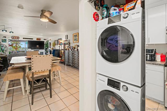 2540 Clairemont Dr, San Diego CA: https://media.crmls.org/mediaz/713d7c06-4dca-4e47-9d87-85391984023a.jpg