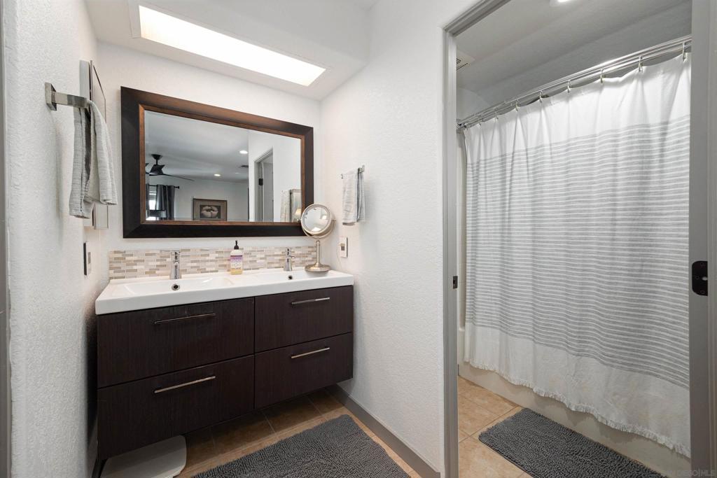 13947 Midland Rd. - photo 12