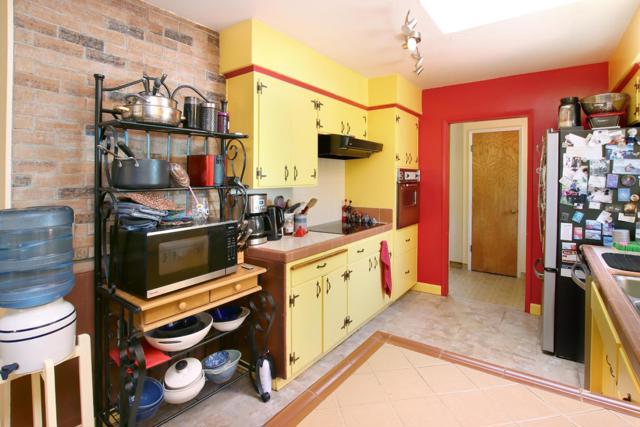 46 Valley View Road, Watsonville CA: https://media.crmls.org/mediaz/713e2870-09f4-48d1-bd93-b9656a420d3d.jpg