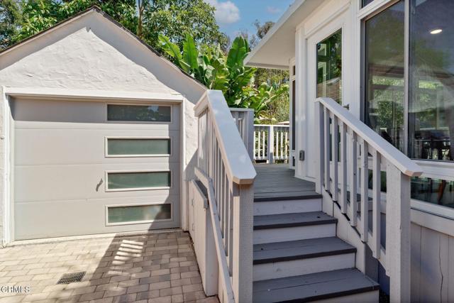 913 W Victoria Street, Santa Barbara CA: https://media.crmls.org/mediaz/713ec2d0-4f84-4642-90ad-912b0c297a6d.jpg