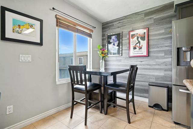 792 Avocado Ave, El Cajon CA: https://media.crmls.org/mediaz/713f4dc8-9b43-4ddc-9fa6-7c8fc85db5e8.jpg