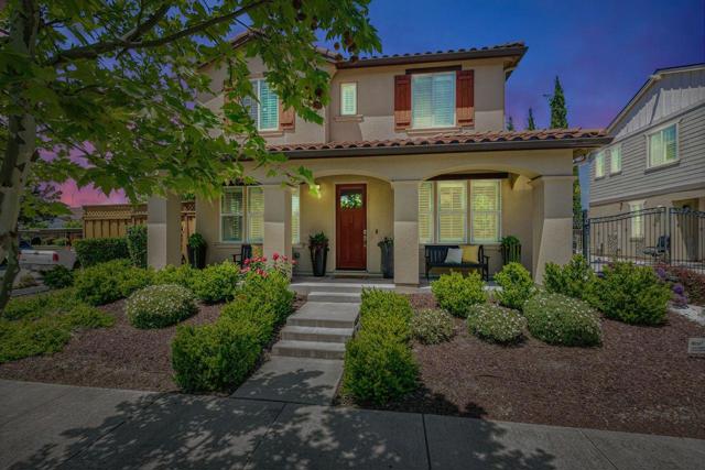 195 Peral Avenue, Morgan Hill CA: https://media.crmls.org/mediaz/71400b84-a0de-45b4-9b70-09307445b458.jpg