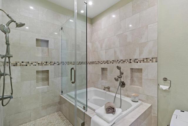 131 Los Vientos Way, San Carlos CA: https://media.crmls.org/mediaz/71402368-a797-40e4-93ee-893bd23fe47c.jpg