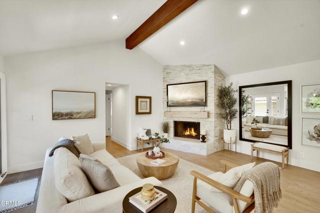 4559 Rayburn Street, Westlake Village CA: https://media.crmls.org/mediaz/71404133-9147-4b3c-8012-253e40e1a320.jpg
